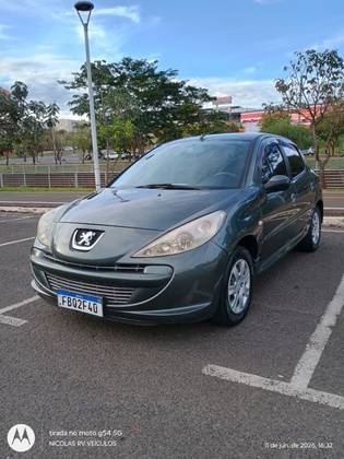 PEUGEOT 207 1.4 XR 8V FLEX 4P MANUAL PEUGEOT 207 1.4 XR 8V FLEX 4P MANUAL